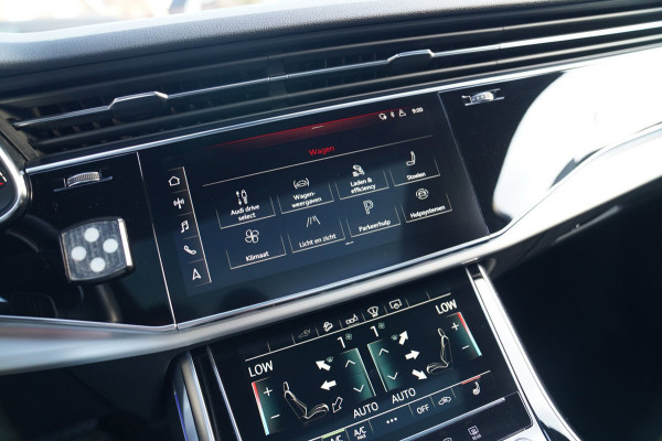 Audi Q7 55 TFSI e Quattro Pro Line Plus | Laser Led | BTW 21% | Panorama | 360cam | HuD | Trekhaak | ACC | File Assistent | MAXTON