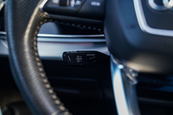 Audi Q7 55 TFSI e Quattro Pro Line Plus | Laser Led | BTW 21% | Panorama | 360cam | HuD | Trekhaak | ACC | File Assistent | MAXTON