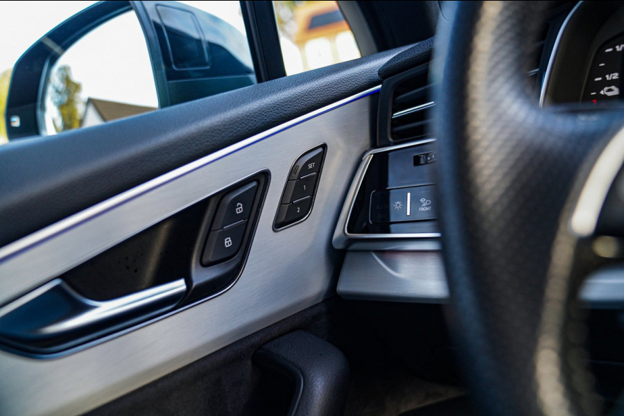 Audi Q7 55 TFSI e Quattro Pro Line Plus | Laser Led | BTW 21% | Panorama | 360cam | HuD | Trekhaak | ACC | File Assistent | MAXTON
