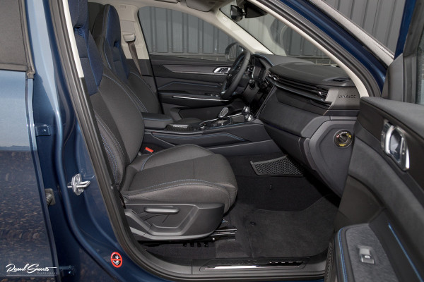 Lynk & Co 01 1.5 | ALL-IN PRIJZEN – inclusief onderhoud, originele Lynk & Co software-update en 1 jaar BOVAG-garantie | Adaptieve cruise | Panoramadak | Blis | Memory |