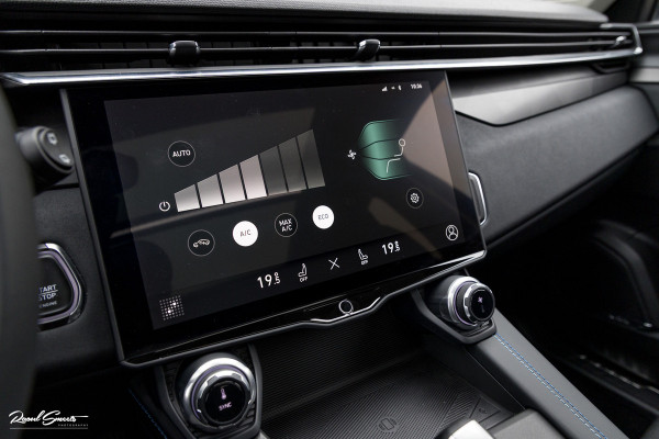 Lynk & Co 01 1.5 | ALL-IN PRIJZEN – inclusief onderhoud, originele Lynk & Co software-update en 1 jaar BOVAG-garantie | Adaptieve cruise | Panoramadak | Blis | Memory |