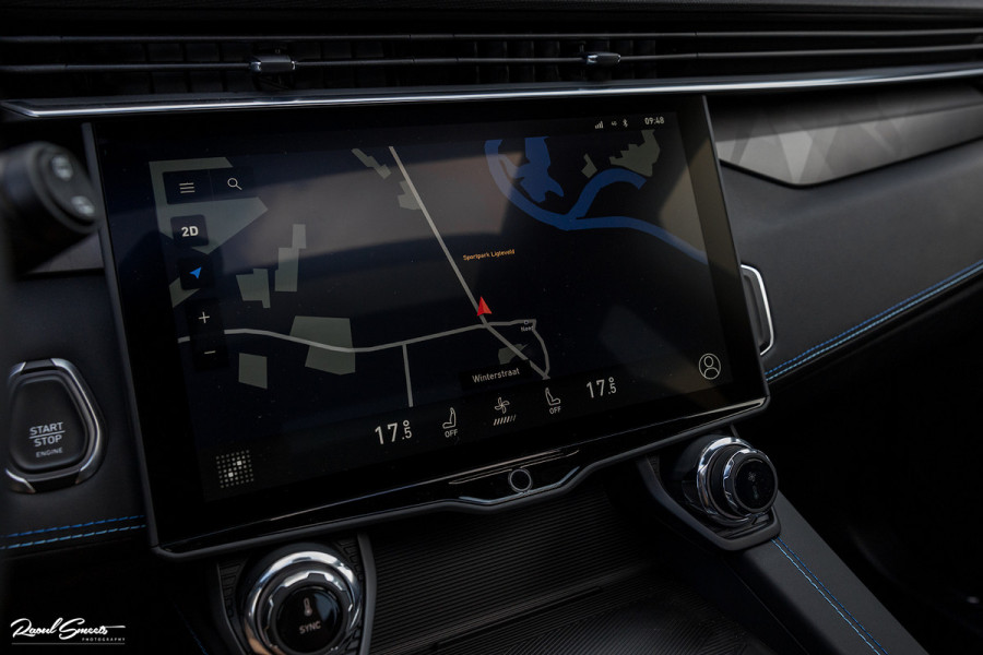 Lynk & Co 01 1.5 | ALL-IN PRIJZEN – inclusief onderhoud, originele Lynk & Co software-update en 1 jaar BOVAG-garantie | Adaptieve cruise | Panoramadak | Blis | Memory |