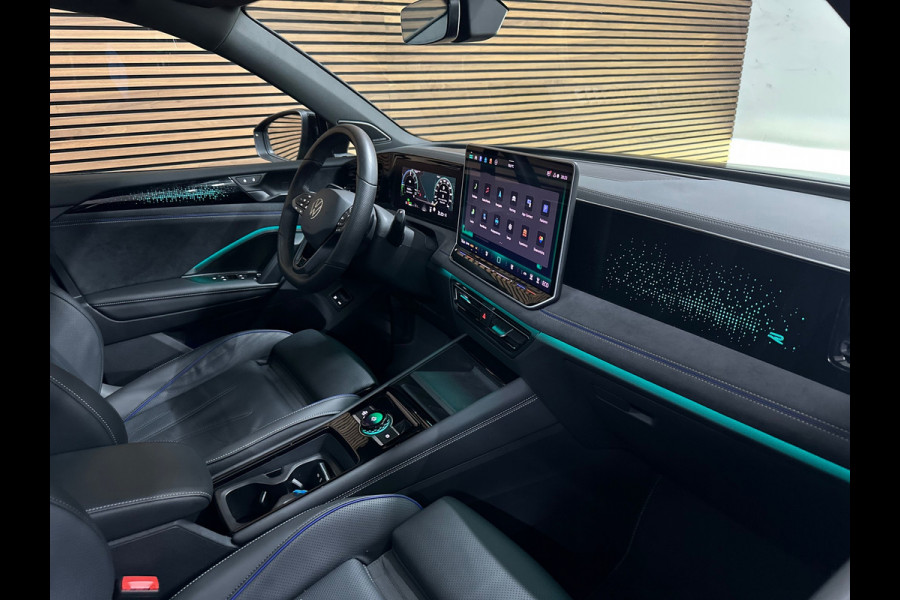 Volkswagen Tiguan 1.5 eHybrid R-Line Black Style| garantie t/m 2031| IQ.DRIVE | PANO | H&K | Full Matrix-LED |Trekhaak | Head Up