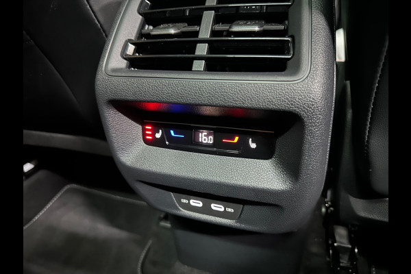 Volkswagen Tiguan 1.5 eHybrid R-Line Black Style| garantie t/m 2031| IQ.DRIVE | PANO | H&K | Full Matrix-LED |Trekhaak | Head Up