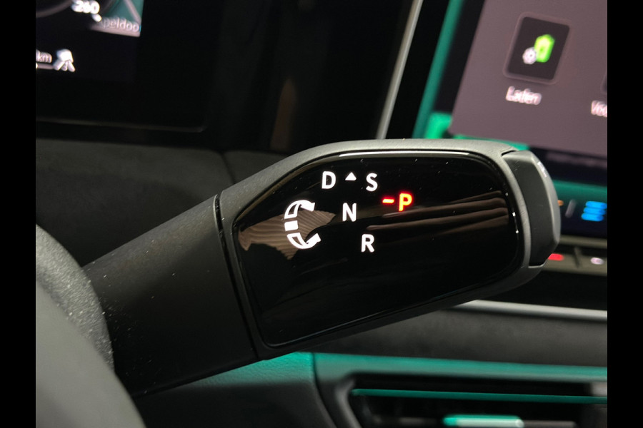 Volkswagen Tiguan 1.5 eHybrid R-Line Black Style| garantie t/m 2031| IQ.DRIVE | PANO | H&K | Full Matrix-LED |Trekhaak | Head Up