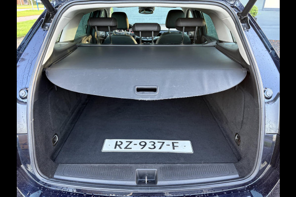 Opel Astra Sports Tourer 1.4 Innovation ✓Trekhaak✓Camera✓Carplay✓Navi✓Recent beurt gehad✓150pk✓Keyless✓Halfleder✓6 Bak✓Rijstrooksensor✓Dodehoeksensor✓Pdc V+A✓Lm velgen✓Clima✓Cruise✓N.A.P✓Apk tot 09-2027