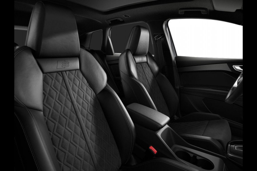 Audi Q4 e-tron 45 quattro S Edition Competition 82 kWh 286pk| Komt eind oktober binnen | Panoramdak | Trekhaak | Head Up display | Sonos Premium Audio | Verlengde garantie