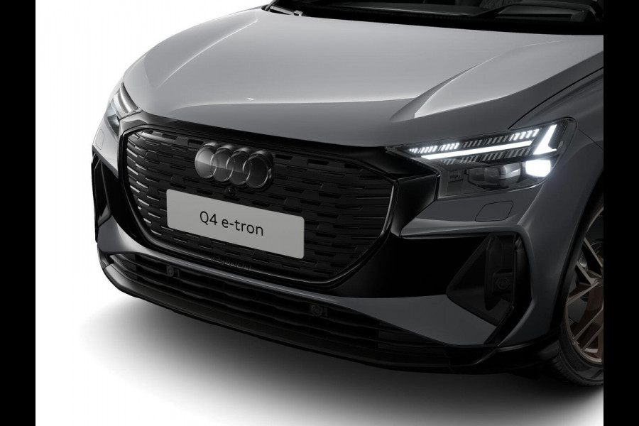 Audi Q4 e-tron 45 quattro S Edition Competition 82 kWh 286pk| Komt eind oktober binnen | Panoramdak | Trekhaak | Head Up display | Sonos Premium Audio | Verlengde garantie