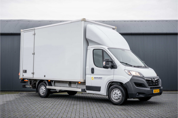 Opel Movano **2.2 D | 3-Zits | Bakwagen met Laadklep en zijdeur | LED | Carplay | Cruise | Climatronic**