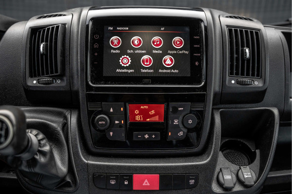 Opel Movano **2.2 D | 3-Zits | Bakwagen met Laadklep en zijdeur | LED | Carplay | Cruise | Climatronic**