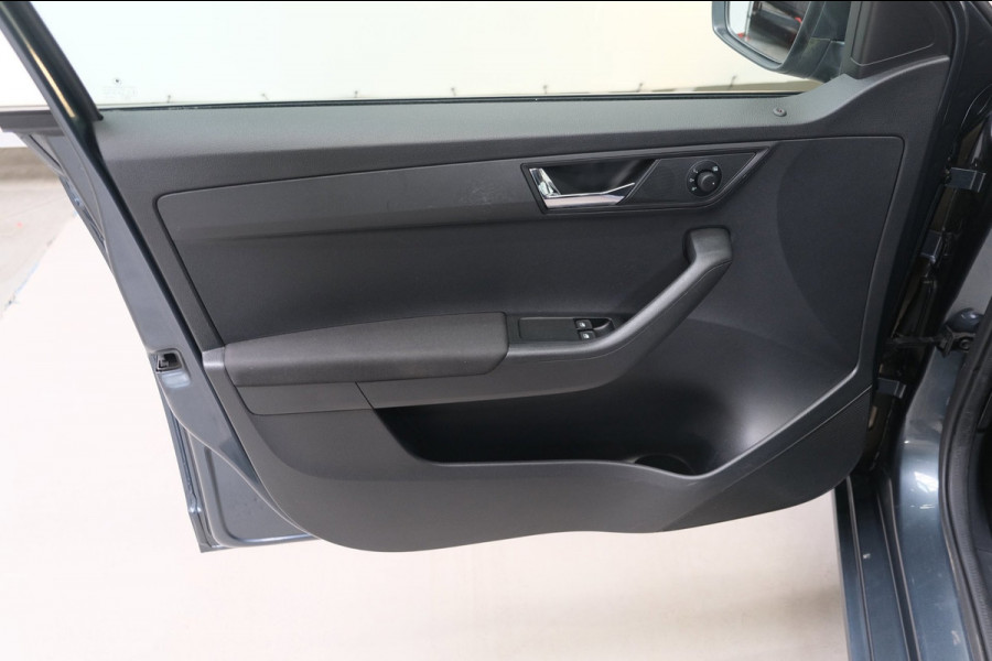 Škoda Fabia 1.0 TSI Ambition - N.A.P. Airco, Cruise, Carplay.