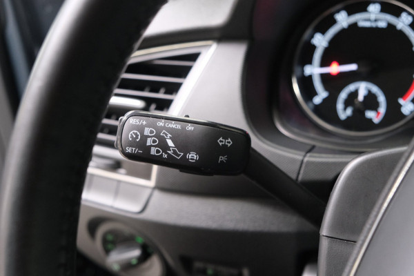 Škoda Fabia 1.0 TSI Ambition - N.A.P. Airco, Cruise, Carplay.