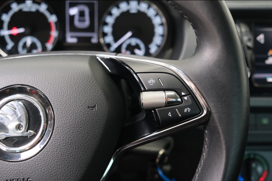 Škoda Fabia 1.0 TSI Ambition - N.A.P. Airco, Cruise, Carplay.