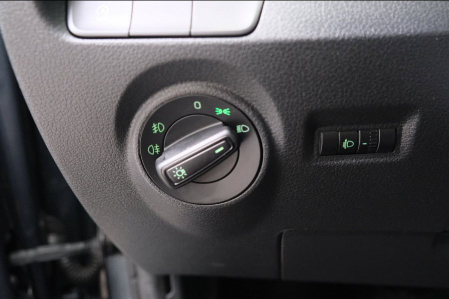 Škoda Fabia 1.0 TSI Ambition - N.A.P. Airco, Cruise, Carplay.