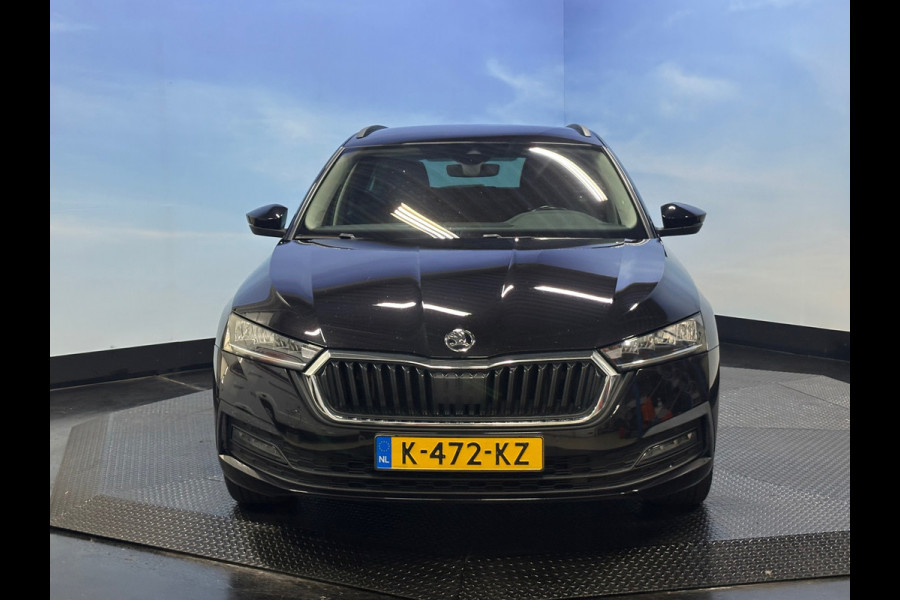 Škoda Octavia Combi 1.0 e-TSI Business Edition Automaat | Navi | Clima | Cruise | Camera