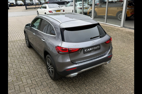 Mercedes-Benz GLA 250e Progressive 218 Pk Automaat| Navigatie | Voll Leder | 360 Camera | Sfeerverlichting | Climate | 18".