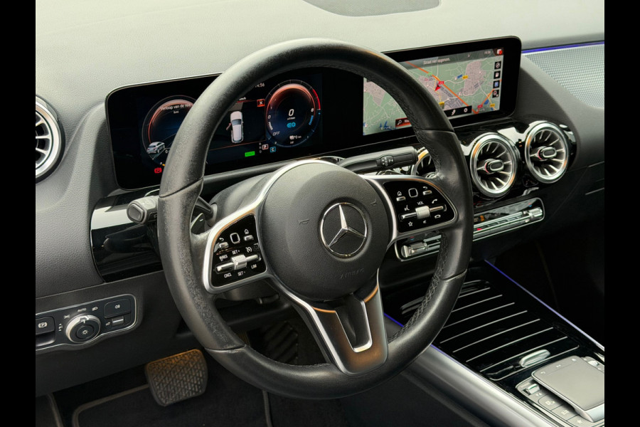 Mercedes-Benz GLA 250e Progressive 218 Pk Automaat| Navigatie | Voll Leder | 360 Camera | Sfeerverlichting | Climate | 18".
