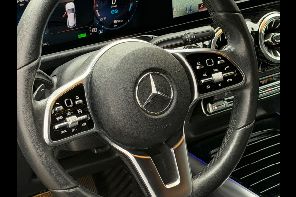 Mercedes-Benz GLA 250e Progressive 218 Pk Automaat| Navigatie | Voll Leder | 360 Camera | Sfeerverlichting | Climate | 18".