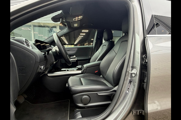 Mercedes-Benz GLA 250e Progressive 218 Pk Automaat| Navigatie | Voll Leder | 360 Camera | Sfeerverlichting | Climate | 18".