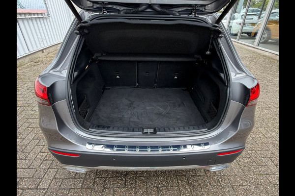 Mercedes-Benz GLA 250e Progressive 218 Pk Automaat| Navigatie | Voll Leder | 360 Camera | Sfeerverlichting | Climate | 18".