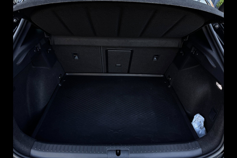 CUPRA Formentor 1.4 e-Hybrid VZ Performance | 245 PK | Pano | Sportstoelen + Memory | Camera | Winter Pack