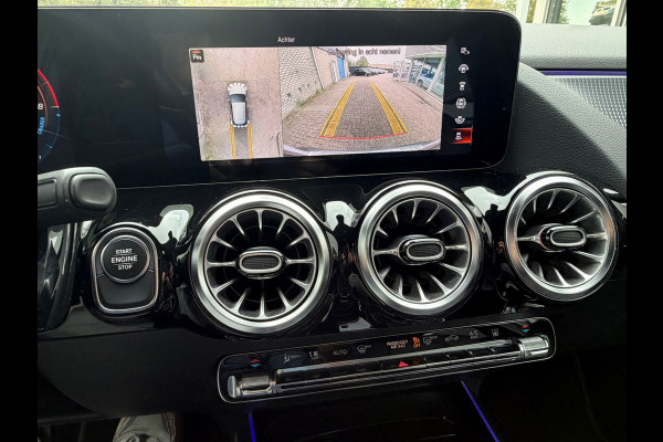 Mercedes-Benz GLA 250e Progressive 218 Pk Automaat| Navigatie | Voll Leder | 360 Camera | Sfeerverlichting | Climate | 18".
