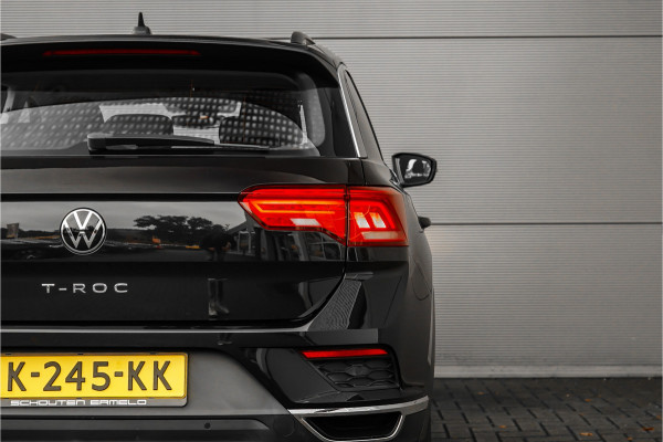 Volkswagen T-Roc 1.0 TSI Style Climate CarPlay Trekhaak 18"