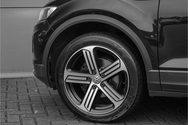 Volkswagen T-Roc 1.0 TSI Style Climate CarPlay Trekhaak 18"