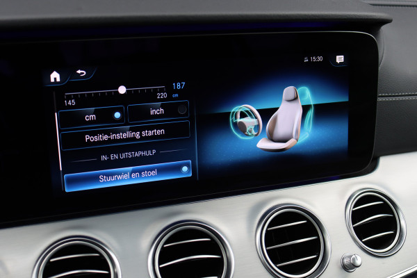 Mercedes-Benz E-Klasse 200 AMG Line | Panoramadak | Distronic+ | Burmester | Parfumering | Memory | Sfeerverlichting | Keyless Go | Augmented Reality |