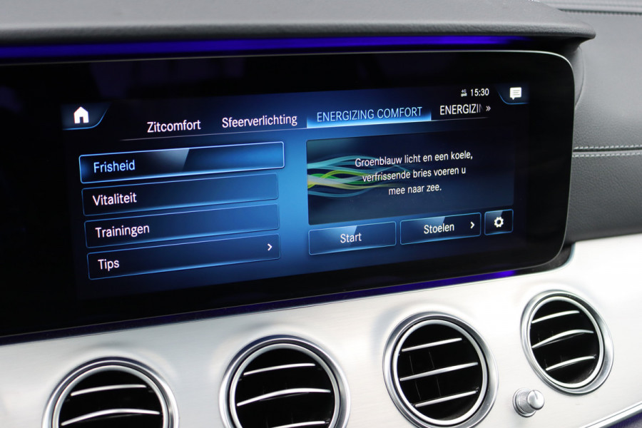 Mercedes-Benz E-Klasse 200 AMG Line | Panoramadak | Distronic+ | Burmester | Parfumering | Memory | Sfeerverlichting | Keyless Go | Augmented Reality |