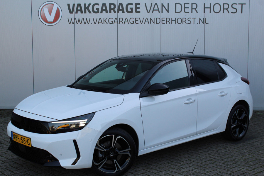 Opel Corsa 1.2-100pk Turbo Sport. In nieuwstaat verkerende luxe Opel Corsa ! Autm. airco, cruise cntrl, lane assist, panoramadak, verwarmde stoelen, LM wielen, camera, parkeersensoren v+a, navigatie by Apple Carplay/Android auto, full LED verl. etc.