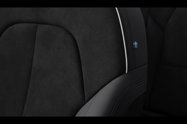 Volvo XC40 B4 211PK Automaat Plus Dark Panoramadak/ Adaptive Cruise Control/ 360 Camera/ Google infotainment/ Elektrisch verstelbare stoelen met geheugen/ Apple Carplay/ Android Auto