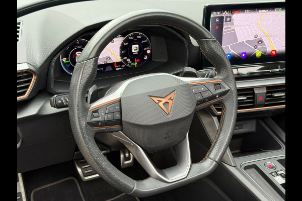 CUPRA Leon Sportstourer 1.4 e-Hybrid 245 Pk Business | Panoramadak | Navigatie | Camera | Clima | Sportstoelen | Keyless | 19".