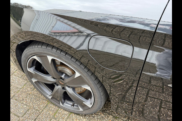 CUPRA Leon Sportstourer 1.4 e-Hybrid 245 Pk Business | Panoramadak | Navigatie | Camera | Clima | Sportstoelen | Keyless | 19".