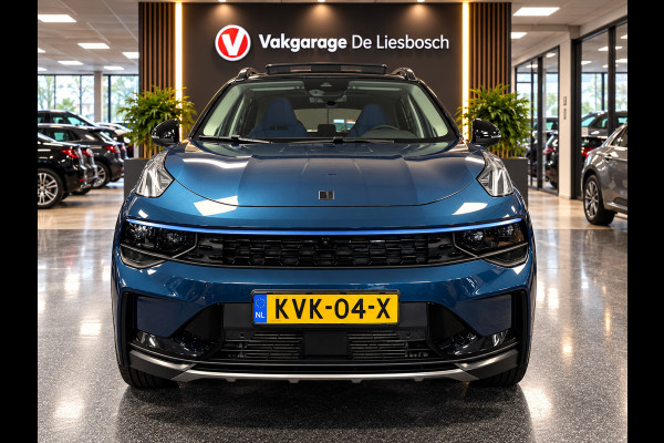 Lynk & Co 01 1.5 / pano / 360 camera / model 2023 / Infinity / navi / stoelverwarming