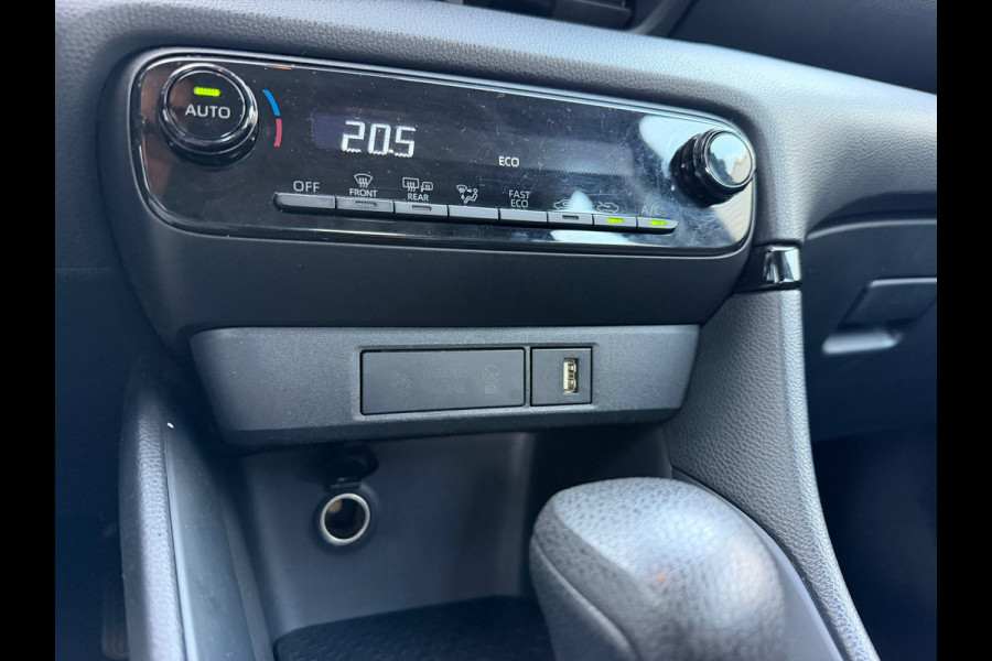 Mazda 2 1.5 e-SkyActiv-G 90 Pk Centre-Line Automaat | Navi-Carplay | Climate | Cruise control | Armsteun.