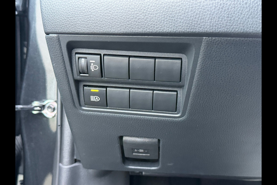 Mazda 2 1.5 e-SkyActiv-G 90 Pk Centre-Line Automaat | Navi-Carplay | Climate | Cruise control | Armsteun.