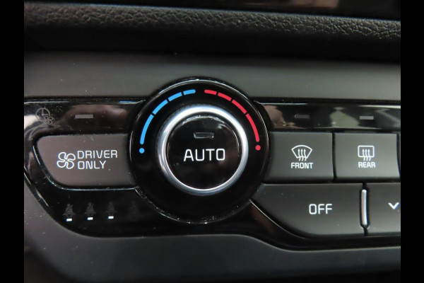 Kia e-Niro ExecutiveLine 64 kWh | SOH 99,3% | Leer |  Trekhaak | Navigatie | Schuif-Kantel Dak