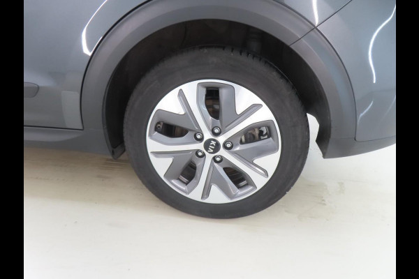Kia e-Niro ExecutiveLine 64 kWh | SOH 99,3% | Leer |  Trekhaak | Navigatie | Schuif-Kantel Dak