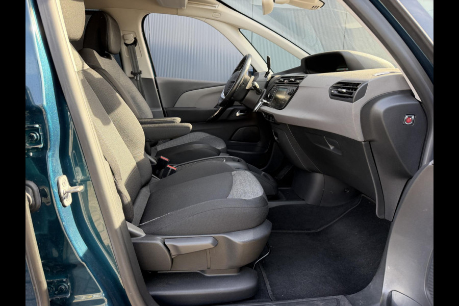 Citroën C4 Spacetourer 1.2 PureTech Feel EAT8 16"/Trekhaak/Dodehoek/Stoelverwarming/Navigatie/PDC v+a/Camera/Adaptieve cruise/Lane Assist/DAB