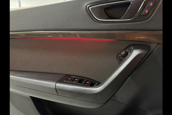 Seat Ateca 1.5 TSI Xcellence Garantie|Pano|Alcantara|19" Velgen|360° Camera|Keyless|Sfeerverlichting|Virtueel Cockpit|Rijklaar