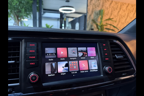 Seat Ateca 1.5 TSI Xcellence Garantie|Pano|Alcantara|19" Velgen|360° Camera|Keyless|Sfeerverlichting|Virtueel Cockpit|Rijklaar