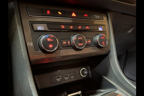 Seat Ateca 1.5 TSI Xcellence Garantie|Pano|Alcantara|19" Velgen|360° Camera|Keyless|Sfeerverlichting|Virtueel Cockpit|Rijklaar