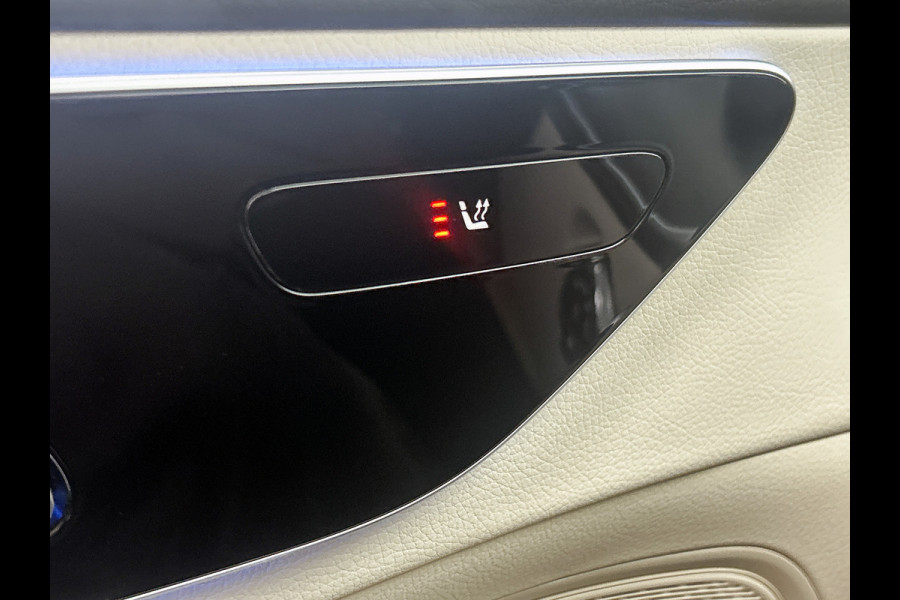 Mercedes-Benz C-Klasse Estate 300 e Luxury Line |  Elektrische voorstoelen| Stoelverwarming voor | 360 Camera | Sfeerverlichting | Lederlook bekleding | Navigatie | Smartphone intergratie | Trekhaak | Inclusief 24 maanden Mercedes-Benz Certified garantie voor Europa.
