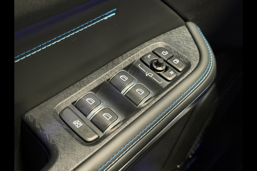 Lynk & Co 01 1.5 Plug-in Hybrid|Pano|360|Carplay|Infinity|Memory