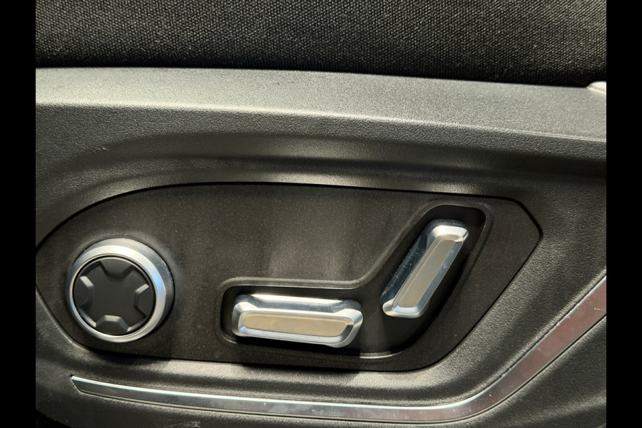 Lynk & Co 01 1.5 Plug-in Hybrid|Pano|360|Carplay|Infinity|Memory