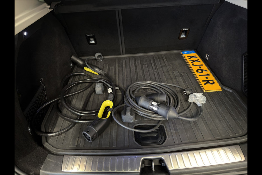 Lynk & Co 01 1.5 Plug-in Hybrid|Pano|360|Carplay|Infinity|Memory