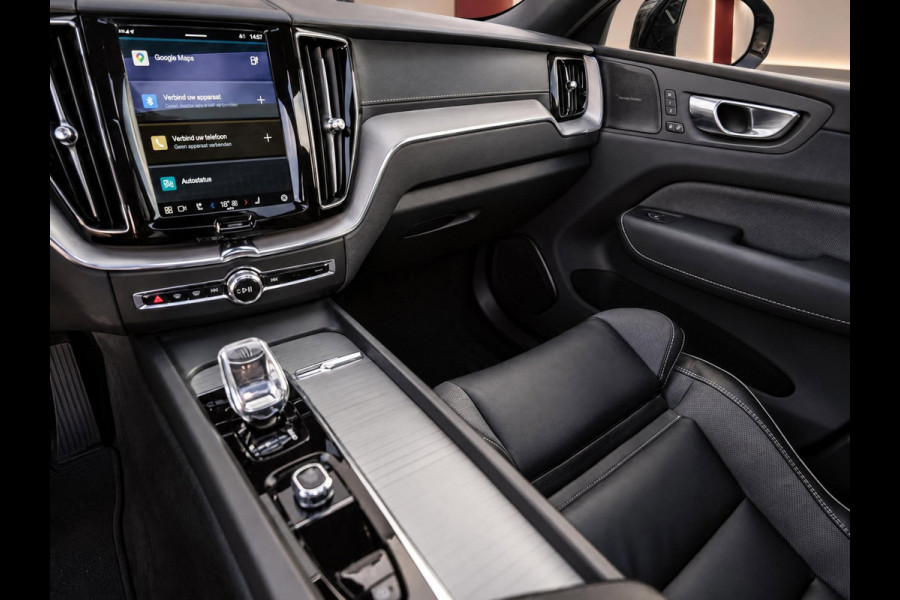 Volvo XC60 2.0 T8 Plug-in hybrid AWD Plus Black Edition | SOH 100%