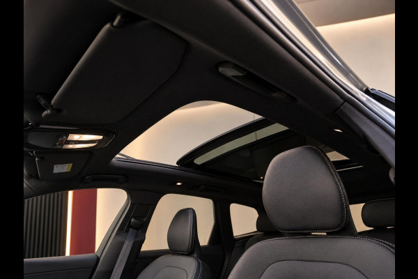 Volvo XC60 2.0 T8 Plug-in hybrid AWD Plus Black Edition | SOH 100%