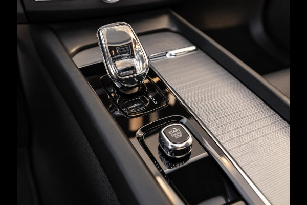 Volvo XC60 2.0 T8 Plug-in hybrid AWD Plus Black Edition | SOH 100%